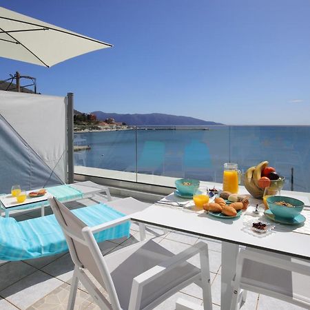 Sunrise Bay Apts Αγία Ευφημία Εξωτερικό φωτογραφία