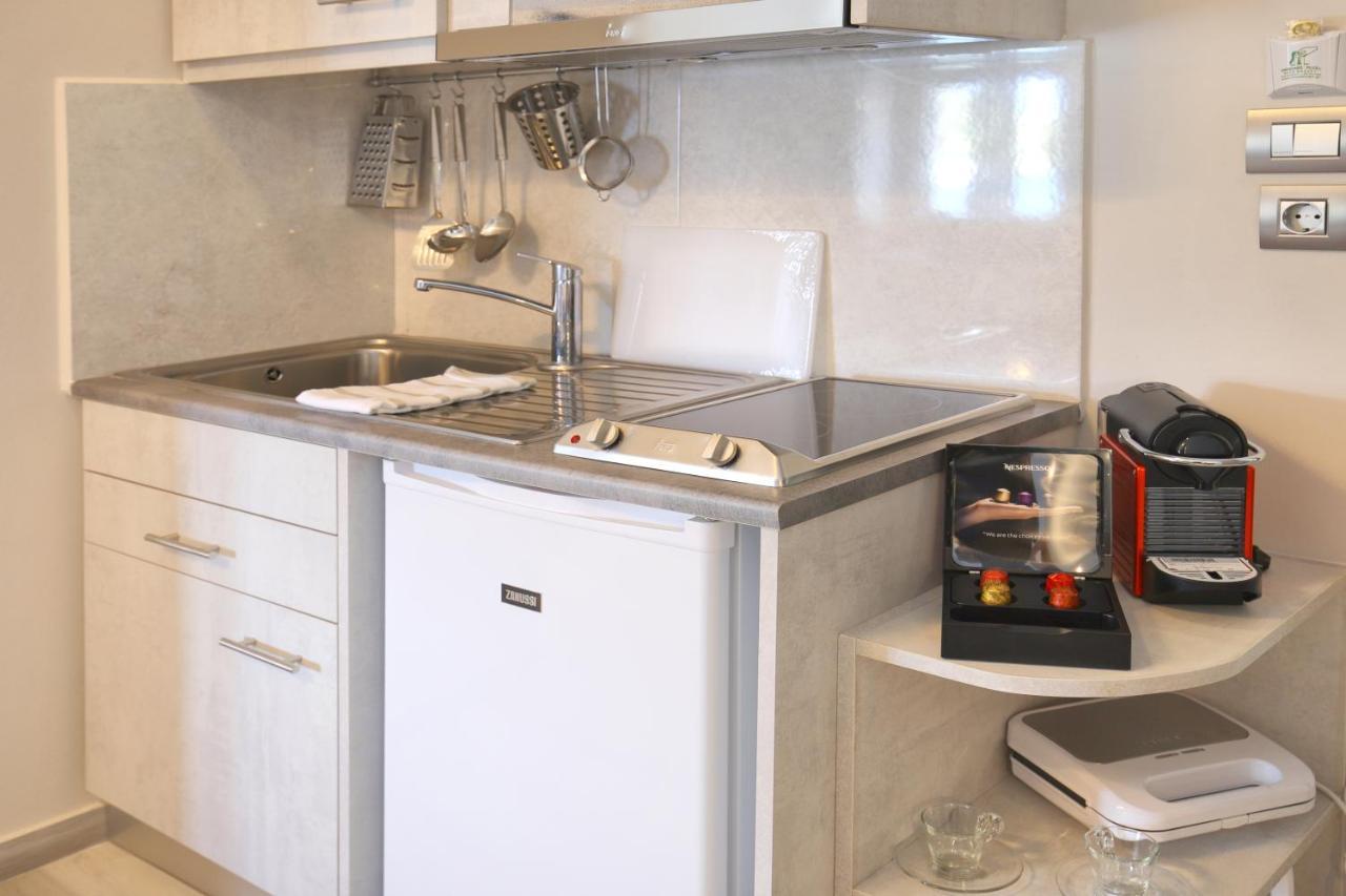 Sunrise Bay Apts Αγία Ευφημία Εξωτερικό φωτογραφία