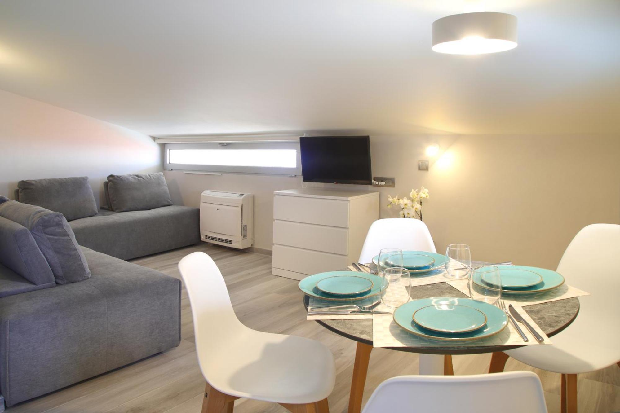 Sunrise Bay Apts Αγία Ευφημία Δωμάτιο φωτογραφία
